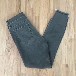 Women’s Abercrombie & Fitch Charcoal Ankle Jeans - Size 4